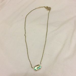 Kendra Scott Elisa Gold Pendant Necklace